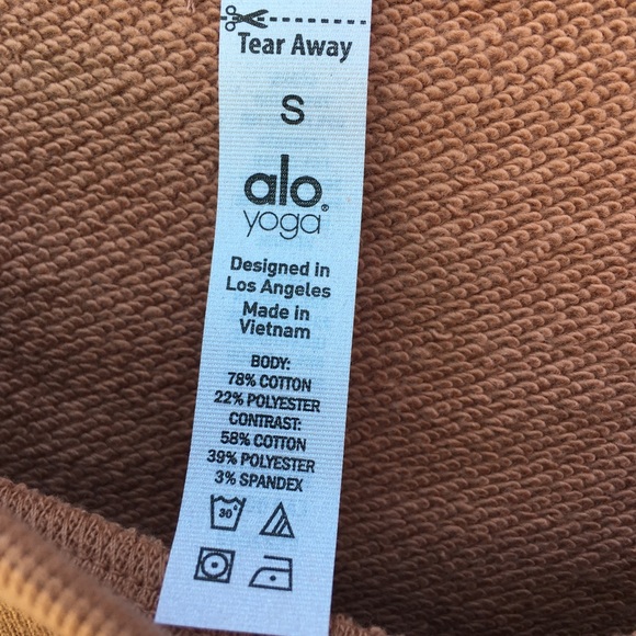 NWT Alo Yoga Fade Long Sleeve Pullover - Picture 4 of 8